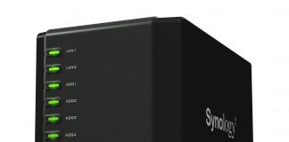 A Synology® bemutatja a DiskStation DS419slim eszközt, a saját felhőt, amely elfér a tenyerében